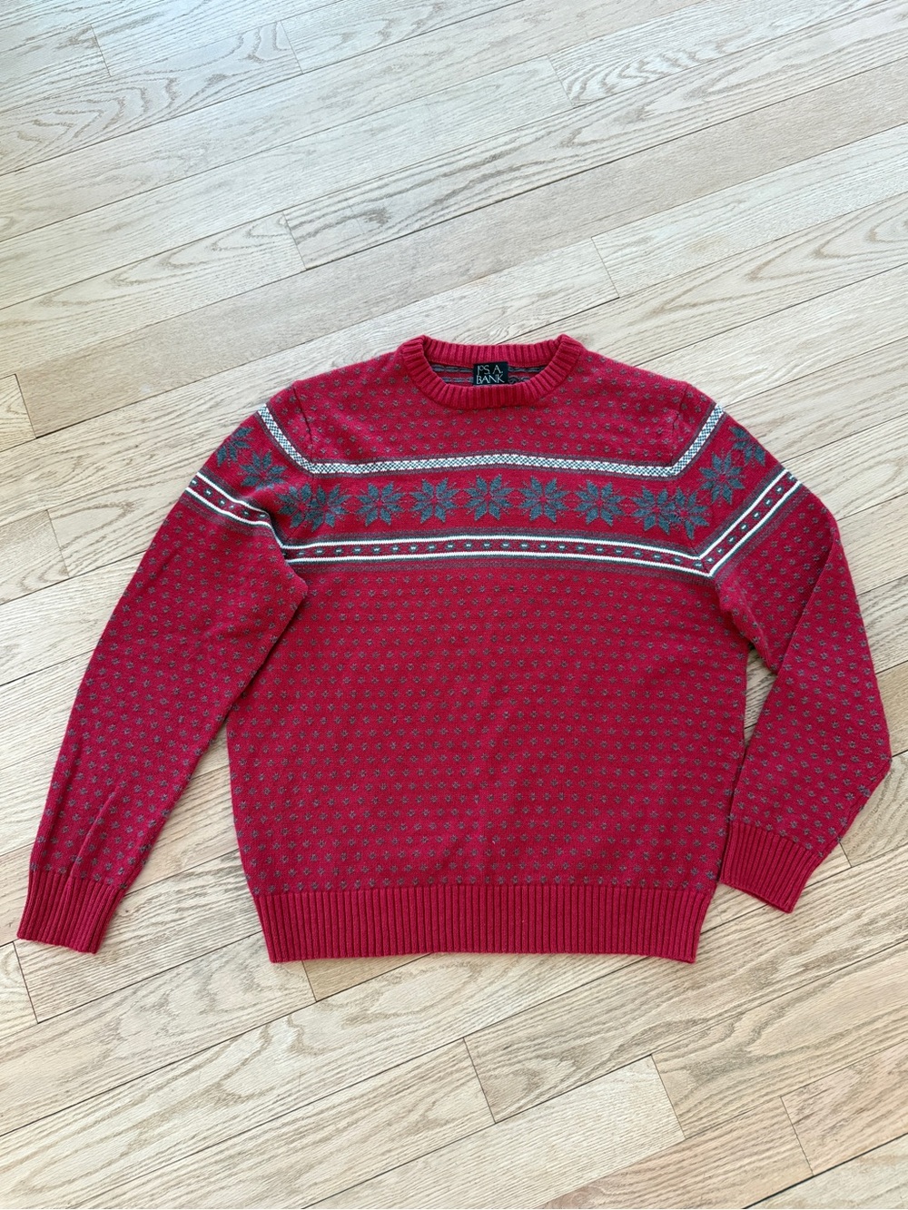 JOS A Bank Classic Red Fair Isle Crewneck Sweater Executive Collection Medium